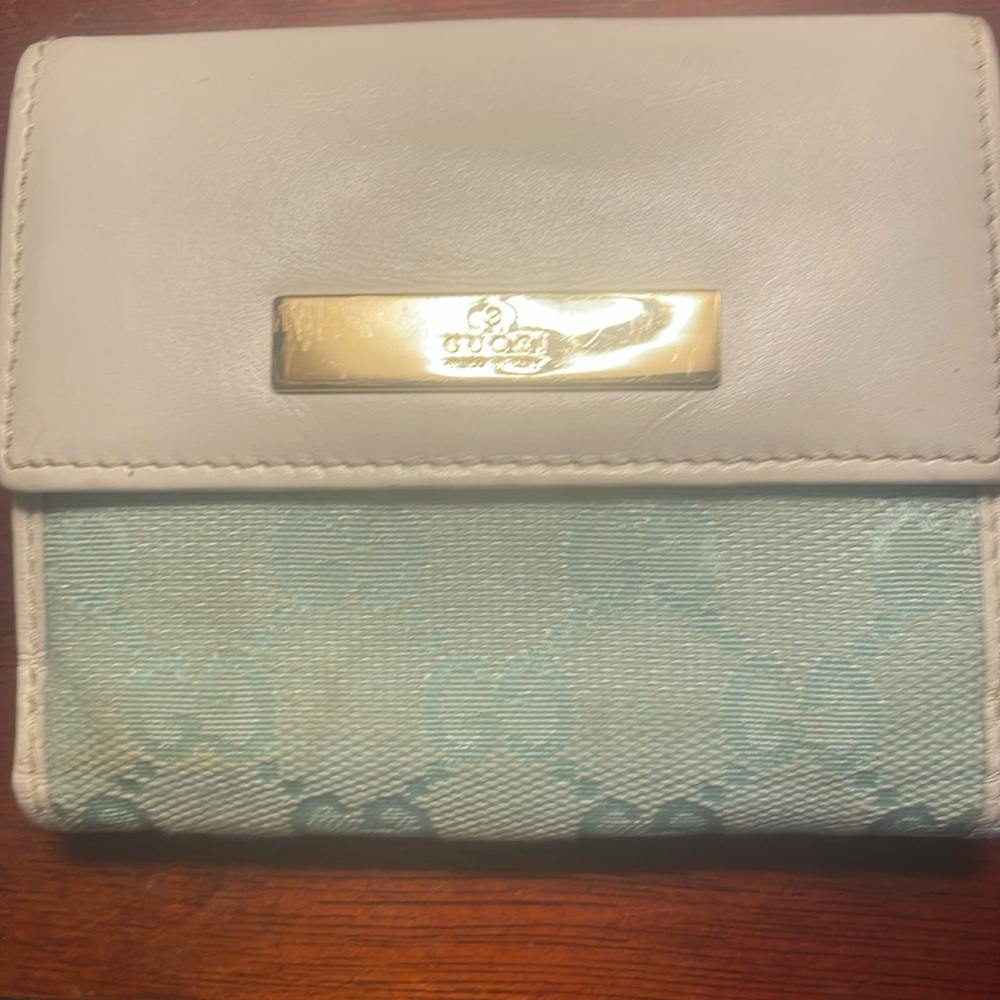Gucci Light Blue and Cream purse & wallet